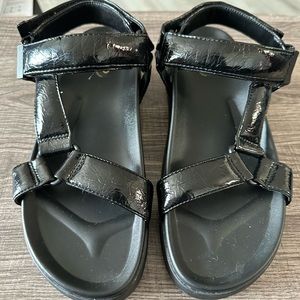 Black sandals
